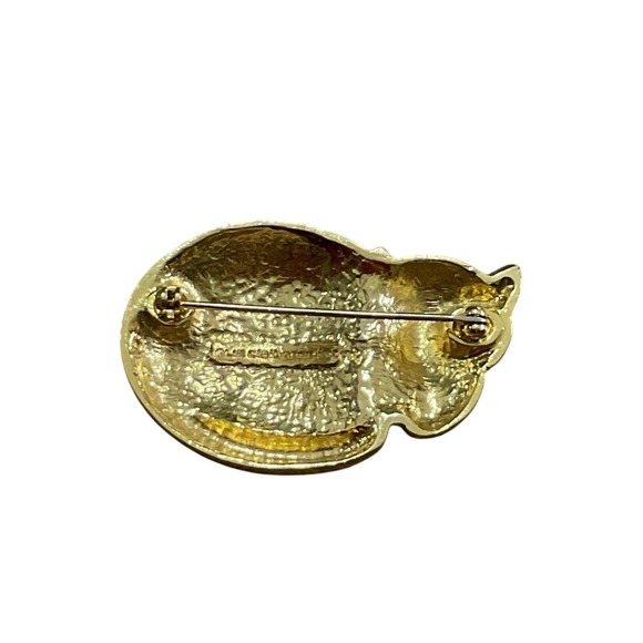 Liz Claiborne Cat Brooch Pin Sleeping Gold Tone Glossy Vintage Signed 1.75" - Picture 3 of 6
